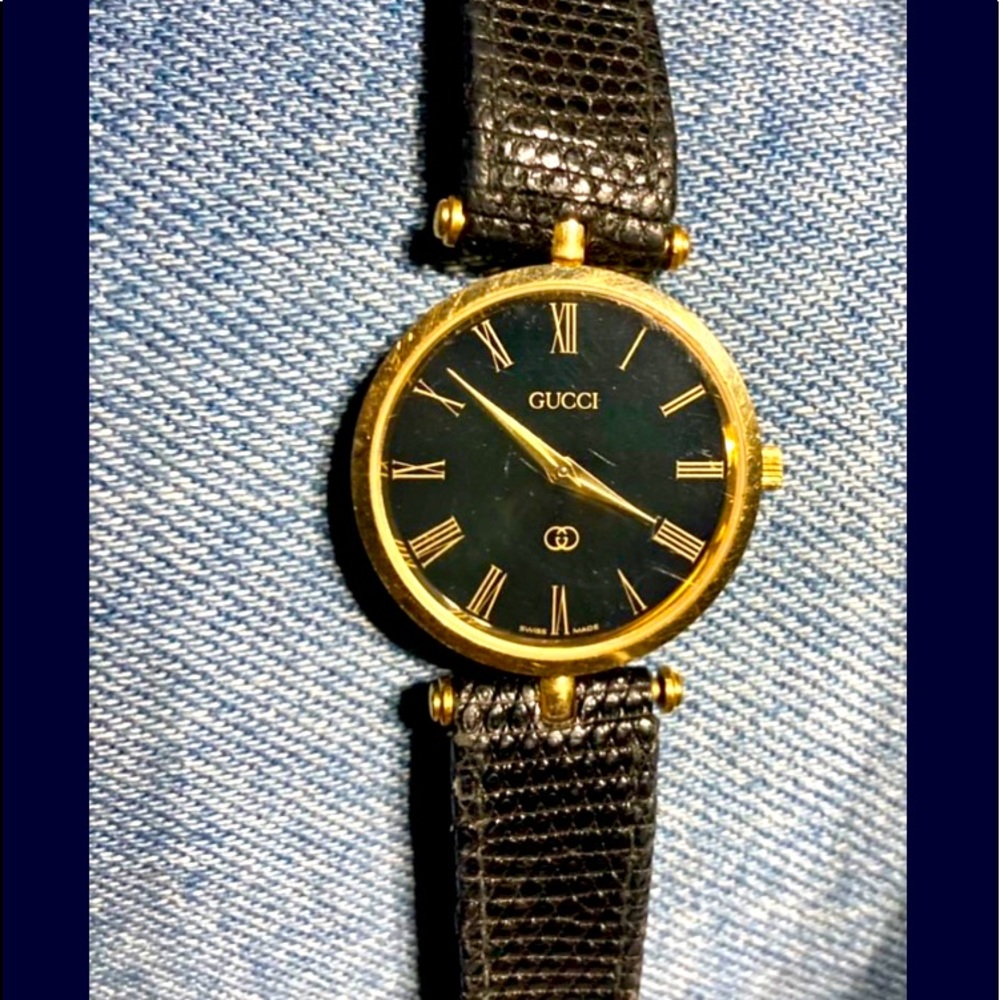 Vintage Gucci womens watch